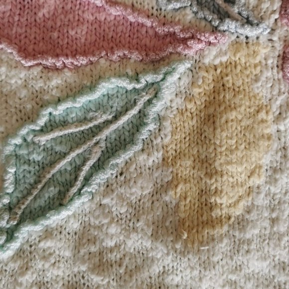 Vintage 80s Cottage Core White Pastel Sweater Large - Picture 4 of 8